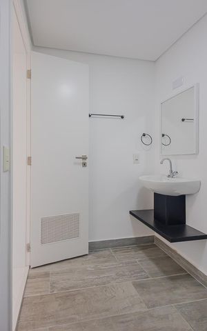 Apartamento para alugar com 110m², 2 quartos e 3 vagasBanheiro