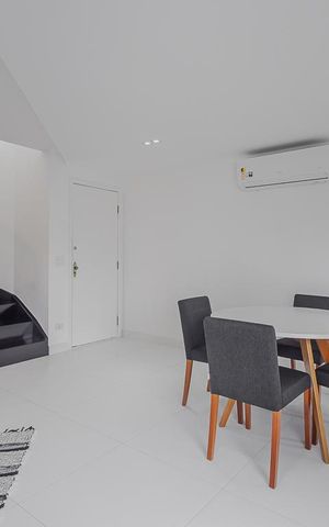 Apartamento para alugar com 110m², 2 quartos e 3 vagasSala