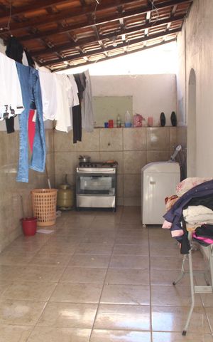Casa à venda com 358m², 3 quartos e 4 vagasÁrea de Serviço