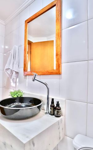 Apartamento à venda com 134m², 3 quartos e 1 vaga Apartamento à venda com 134m², 3 quartos e 1 vagaBanheiro de serviço