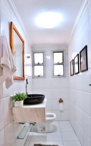 Apartamento à venda com 134m², 3 quartos e 1 vaga Apartamento à venda com 134m², 3 quartos e 1 vagaBanheiro de serviço