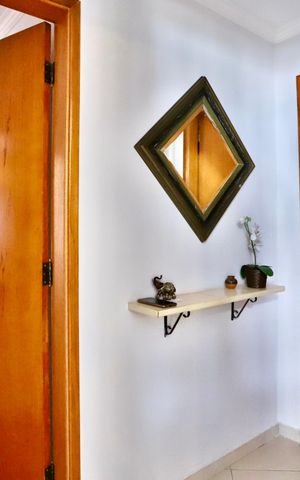 Apartamento à venda com 134m², 3 quartos e 1 vaga Apartamento à venda com 134m², 3 quartos e 1 vagaHall