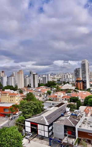 Apartamento à venda com 134m², 3 quartos e 1 vaga Apartamento à venda com 134m², 3 quartos e 1 vagaVista da Sacada