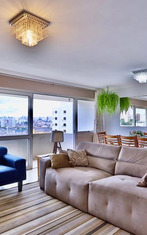 Apartamento à venda com 134m², 3 quartos e 1 vaga Apartamento à venda com 134m², 3 quartos e 1 vagaSala