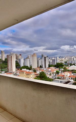 Apartamento à venda com 134m², 3 quartos e 1 vaga Apartamento à venda com 134m², 3 quartos e 1 vagaSacada