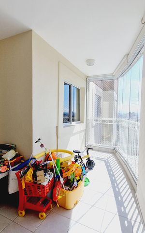 Apartamento à venda com 96m², 3 quartos e 2 vagas Apartamento à venda com 96m², 3 quartos e 2 vagasVaranda da Sala