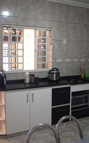 Casa à venda com 370m², 4 quartos e 7 vagasCozinha Casa 2