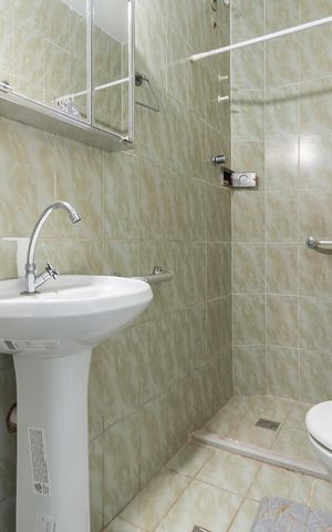 Casa para alugar com 80m², 2 quartos e sem vagaBanheiro