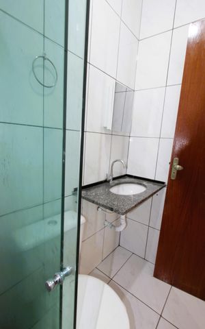 Casa para alugar com 65m², 2 quartos e sem vagaBanheiro