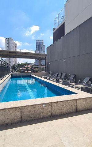 Studio à venda com 29m², 1 quarto e sem vaga Studio à venda com 29m², 1 quarto e sem vagaÁrea comum - Piscina
