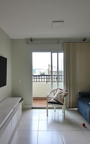Apartamento à venda com 87m², 2 quartos e 1 vagaSala