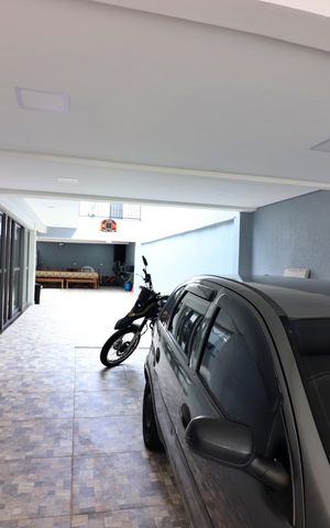 Casa à venda com 430m², 3 quartos e 7 vagasGaragem