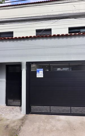 Casa à venda com 430m², 3 quartos e 7 vagasFachada 