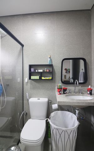 Casa à venda com 430m², 3 quartos e 7 vagasSuíte 2 Banheiro 