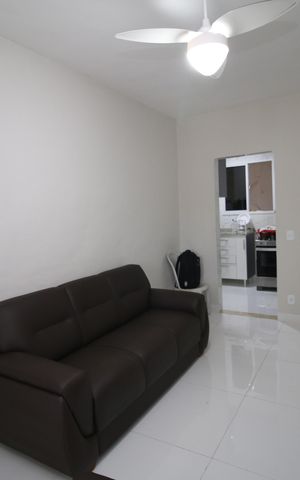 Apartamento à venda com 72m², 2 quartos e 1 vagaSala