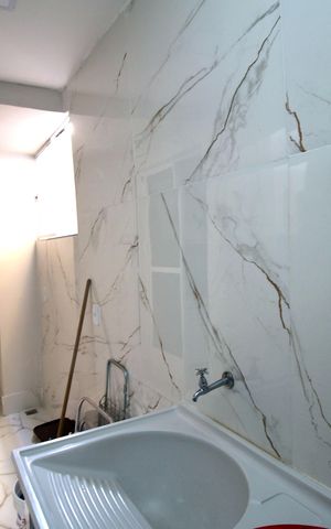 Apartamento à venda com 72m², 2 quartos e 1 vagaÁrea de Serviço