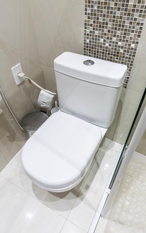 Casa para alugar com 300m², 3 quartos e 4 vagas Casa para alugar com 300m², 3 quartos e 4 vagasBanheiro da Suíte 2