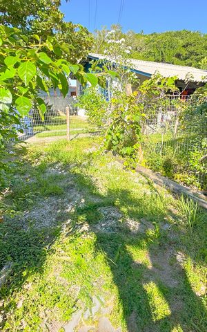 Casa para alugar com 50m², 1 quarto e 2 vagasGaragem