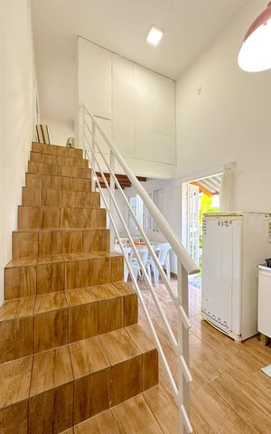 Casa para alugar com 50m², 1 quarto e 2 vagasEscada