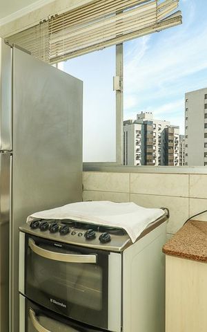 Apartamento à venda com 128m², 3 quartos e 1 vagaÁrea de Serviço
