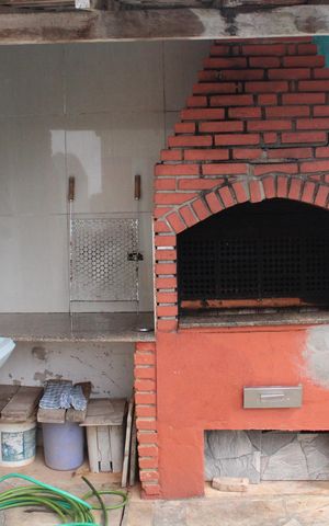 Casa à venda com 520m², 5 quartos e 3 vagasChurrasqueira