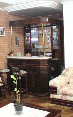 Casa à venda com 520m², 5 quartos e 3 vagasSala 01