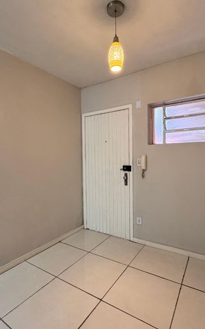 Apartamento à venda com 55m², 1 quarto e sem vaga Apartamento à venda com 55m², 1 quarto e sem vagaSala