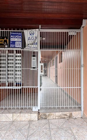 Apartamento à venda com 55m², 1 quarto e sem vaga Apartamento à venda com 55m², 1 quarto e sem vagaFachada e Placa