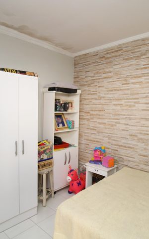 Casa à venda com 129m², 4 quartos e 3 vagasSuíte