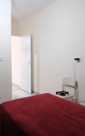 Casa à venda com 220m², 6 quartos e 2 vagasQuarto 2