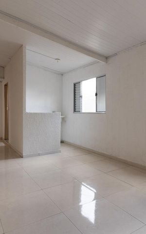 Casa à venda com 220m², 6 quartos e 2 vagas Casa à venda com 220m², 6 quartos e 2 vagasCasa 3 - Quarto