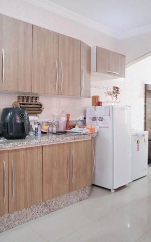 Casa à venda com 220m², 6 quartos e 2 vagasCozinha