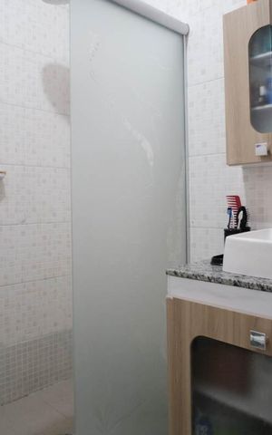 Casa à venda com 220m², 6 quartos e 2 vagasBanheiro 2