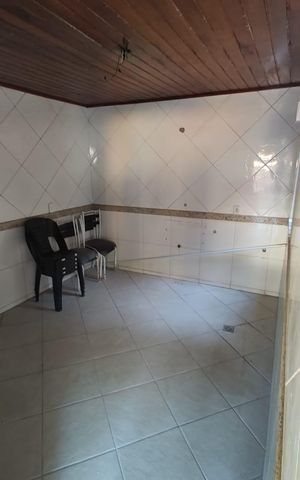 Casa à venda com 100m², 2 quartos e sem vaga Casa à venda com 100m², 2 quartos e sem vagaQuarto 2