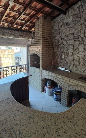 Casa à venda com 100m², 2 quartos e sem vaga Casa à venda com 100m², 2 quartos e sem vagaChurrasqueira