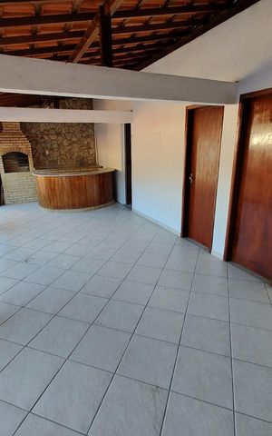 Casa à venda com 100m², 2 quartos e sem vaga Casa à venda com 100m², 2 quartos e sem vagaChurrasqueira