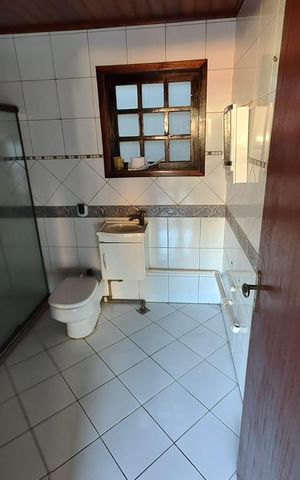 Casa à venda com 100m², 2 quartos e sem vaga Casa à venda com 100m², 2 quartos e sem vagaBanheiro 2