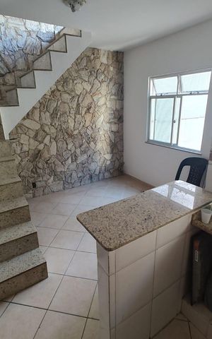 Casa à venda com 100m², 2 quartos e sem vaga Casa à venda com 100m², 2 quartos e sem vagaSala