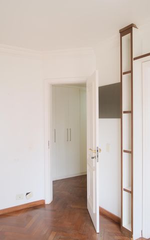 Apartamento à venda com 200m², 3 quartos e 3 vagasSuíte 2