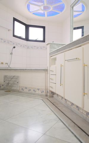 Apartamento à venda com 200m², 3 quartos e 3 vagasBanheiro da Suíte 3