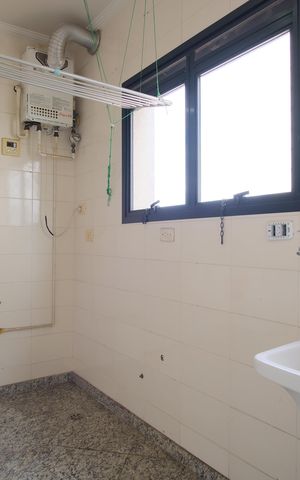 Apartamento à venda com 200m², 3 quartos e 3 vagasÁrea de Serviço