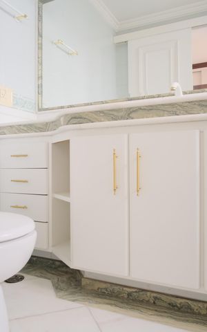 Apartamento à venda com 200m², 3 quartos e 3 vagasBanheiro da Suíte 2