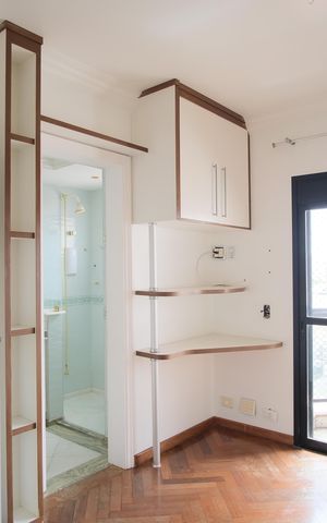 Apartamento à venda com 200m², 3 quartos e 3 vagasSuíte 2