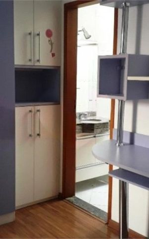 Casa à venda com 165m², 3 quartos e 3 vagas