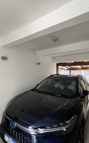 Casa à venda com 200m², 3 quartos e 2 vagas Casa à venda com 200m², 3 quartos e 2 vagasGaragem