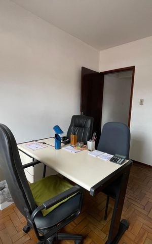 Casa à venda com 200m², 3 quartos e 2 vagas Casa à venda com 200m², 3 quartos e 2 vagasQuarto 2