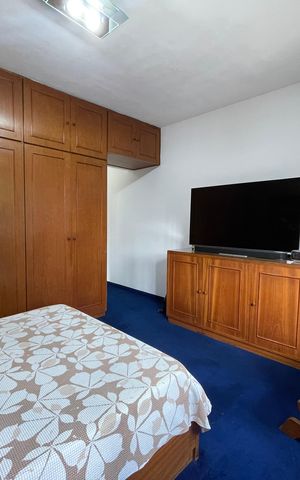 Casa à venda com 200m², 3 quartos e 2 vagas Casa à venda com 200m², 3 quartos e 2 vagasSuíte