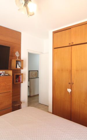 Casa à venda com 220m², 3 quartos e 2 vagasQuarto 1