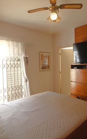 Casa à venda com 220m², 3 quartos e 2 vagasQuarto 1