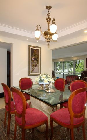 Apartamento à venda com 215m², 4 quartos e 2 vagasSala